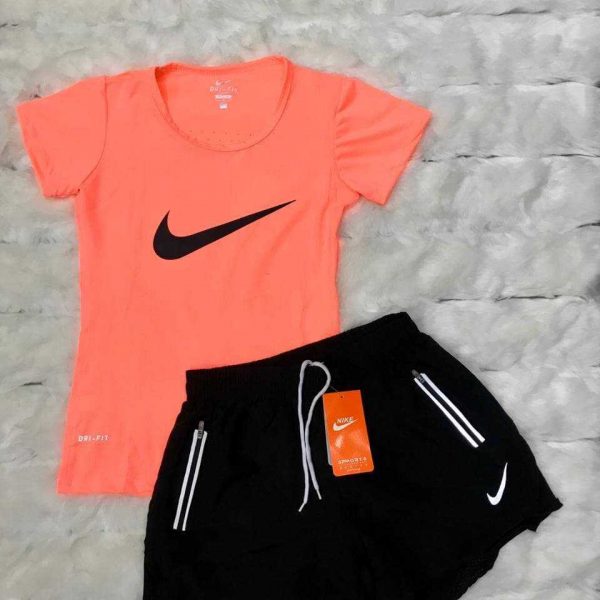 Conjunto Deportivo Nike para Mujer Importado en Short + Camiseta Deportivo,  Oferta – Zshop Colombia