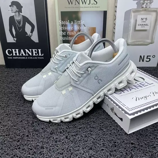 Tenis Zapatillas Unisex On Cloud 100% Importadas 43% De Descuento
