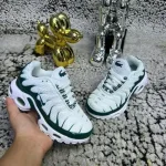 Tenis Zapatillas Nike TN Niños 100% Importadas 50% De Descuento - Imagen 3