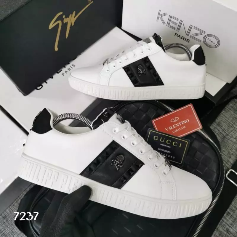 Tenis Zapatillas Philipp plein Hombre Tenis Zapatillas Para Hombre Philipp Plein 100% Importadas 50% De Descuento - Imagen 1