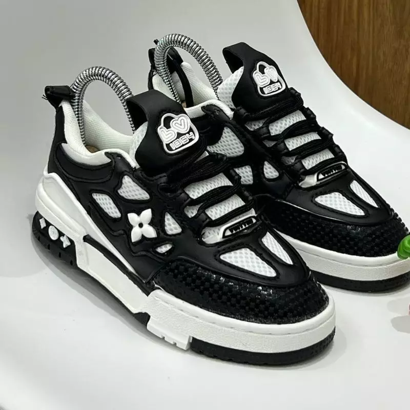 LV Skate de Louis Vuitton Niños 2 Tenis Zapatillas LV Skate de Louis Vuitton Niños 100% Importadas 50% De Descuento - Imagen 1