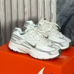 Tenis Zapatillas Nike Initiator Mujer 100% Importadas 50% De Descuento, Blanco - Imagen 4