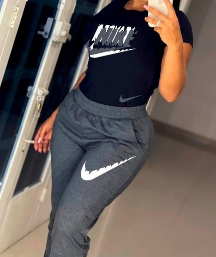 Conjunto Deportivos Para Mujer Nike Jogger + Blusa Descuento Zshop Colombia