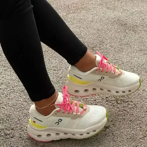 Tenis Zapatillas Para Dama On Cloud Diseño Deportivo Ligeras y Cómodas 100% Importadas 50% De Descuento