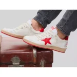 Tenis Zapatillas Golden Goose Para Hombre Vintage Exclusivo Diseño Icónico Con Estrella Lateral 100% Importadas 50% De Descuento - Imagen 3